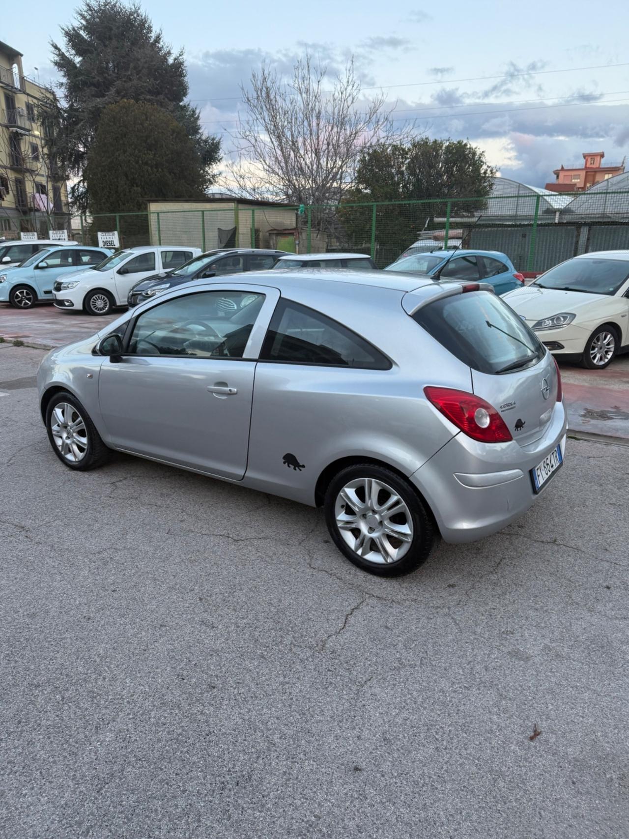 Opel Corsa 1.0 12V 3 porte Club