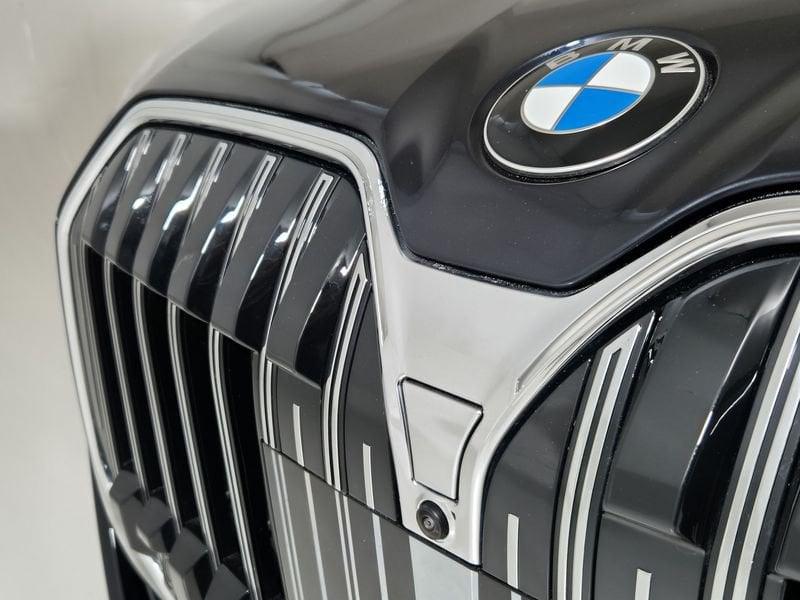 BMW Serie 7 G70 2022 740d mhev xdrive MSport auto