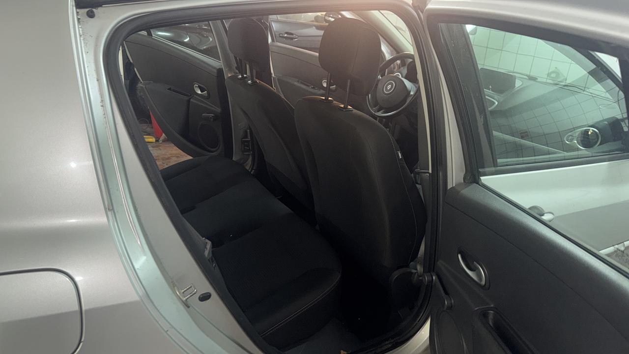 Renault Clio 1.2 16V 5 porte Live!