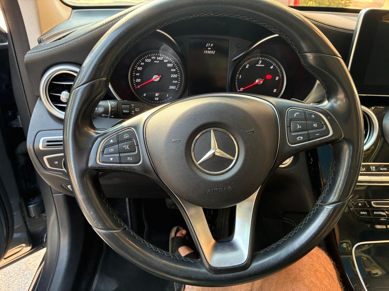 Mercedes GLC 220 4Matic Premium-2015