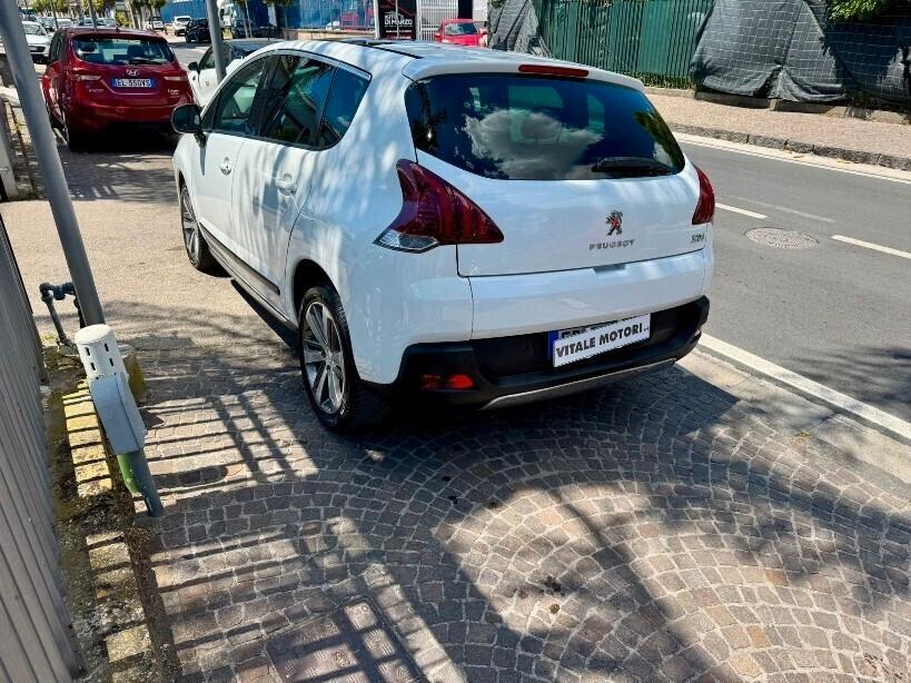 Peugeot 3008 1.6 HDi 115CV Allure