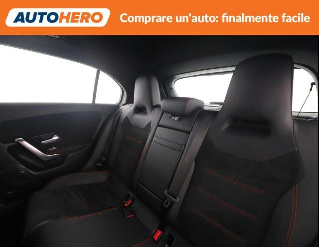 MERCEDES-BENZ A 180 d Automatic Premium
