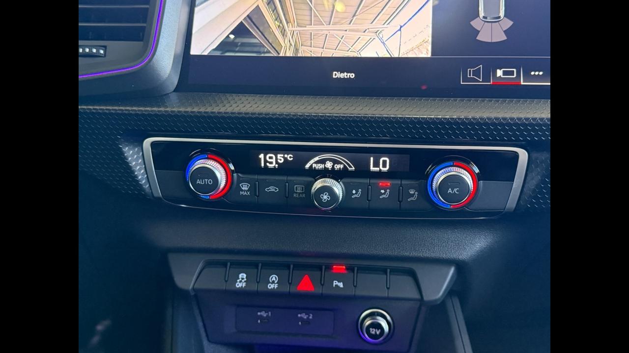AUDI A1 II 2019 Sportback - A1 Sportback 30 1.0 tfsi Business 116