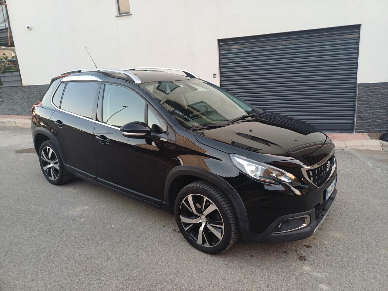 Peugeot 2008 BlueHDi 120 S&S Allure