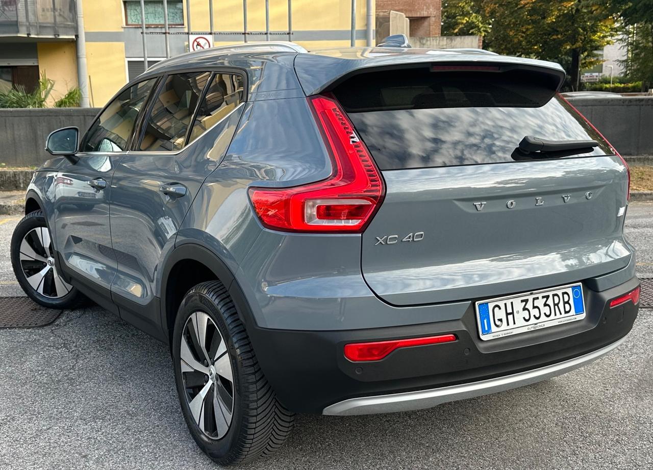 Volvo XC40 T4 Recharge Plug-in Hybrid Inscription Expression
