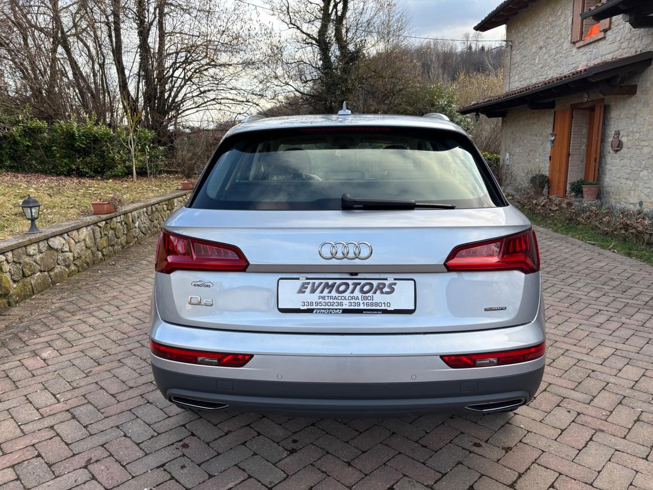 Audi Q5 40 TDI quattro S tronic Business