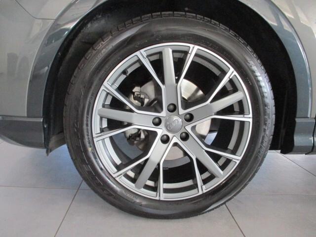 Audi Q3 (35) 2.0 TDI S-Tronic Business Advanced