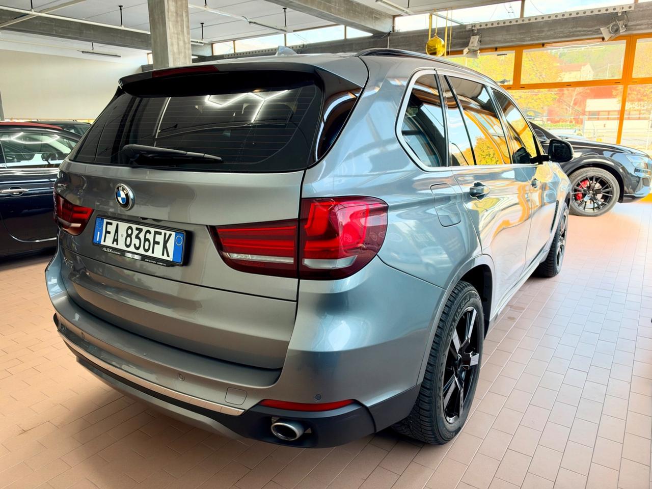 Bmw X5 xDrive30d 258CV E6 7 Posti