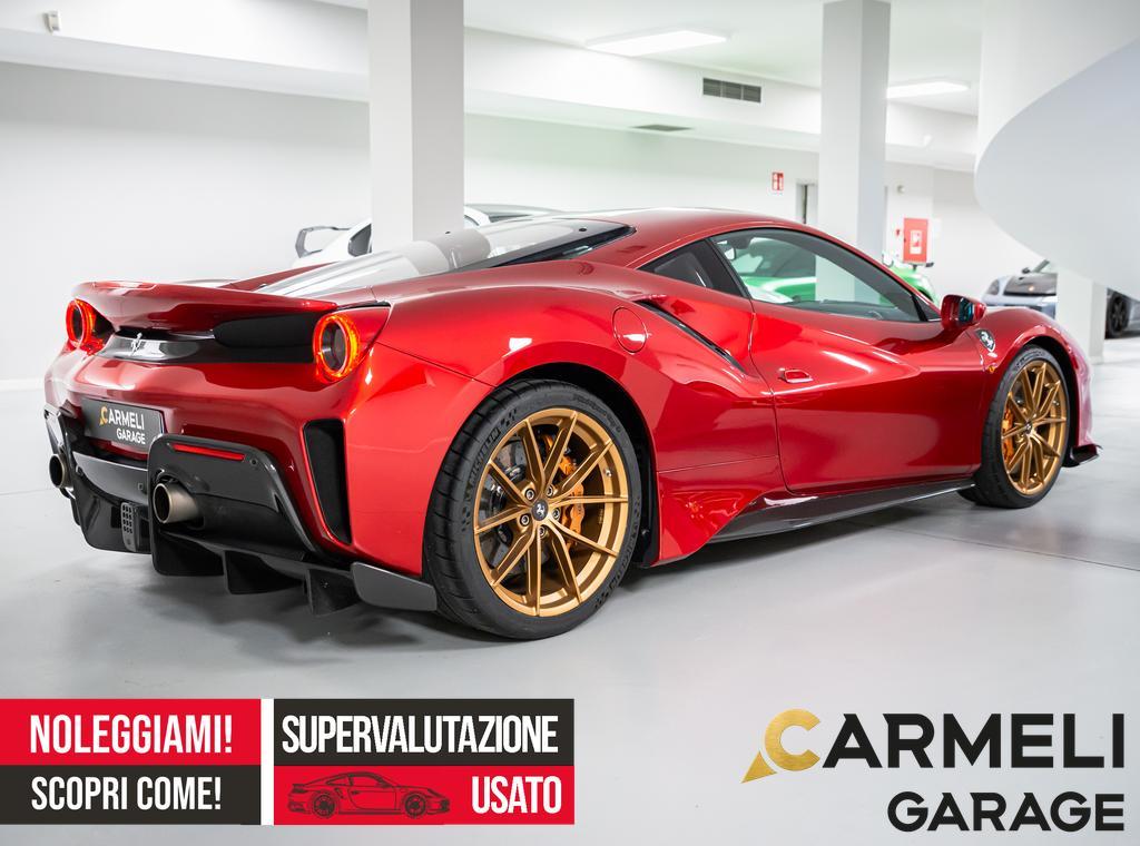 Ferrari 488 Coupe Pista