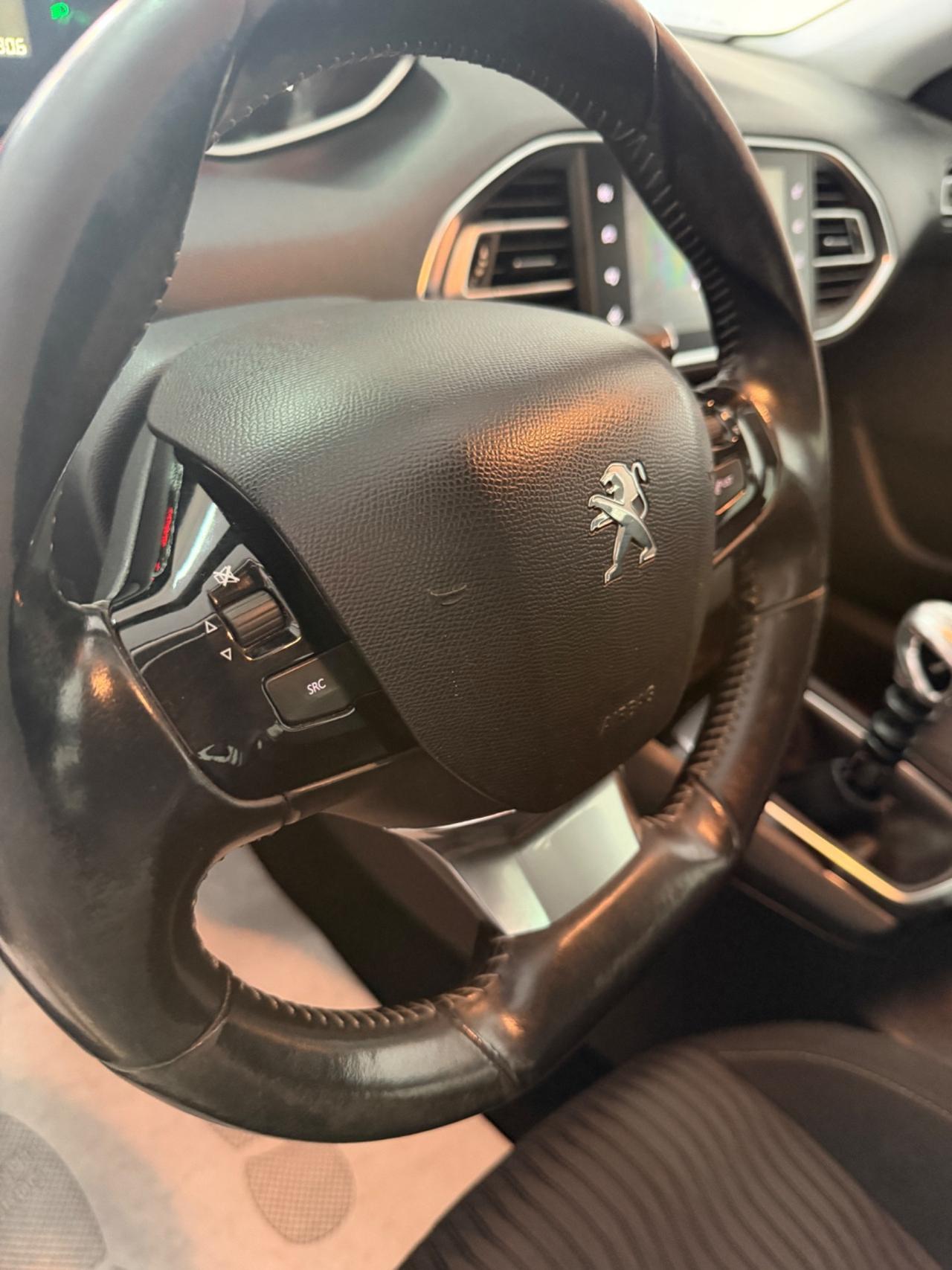 Peugeot 308 1.6 e-HDi 115 CV Stop&Start Allure