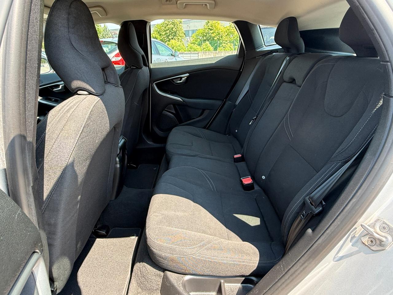 Volvo V40 D2