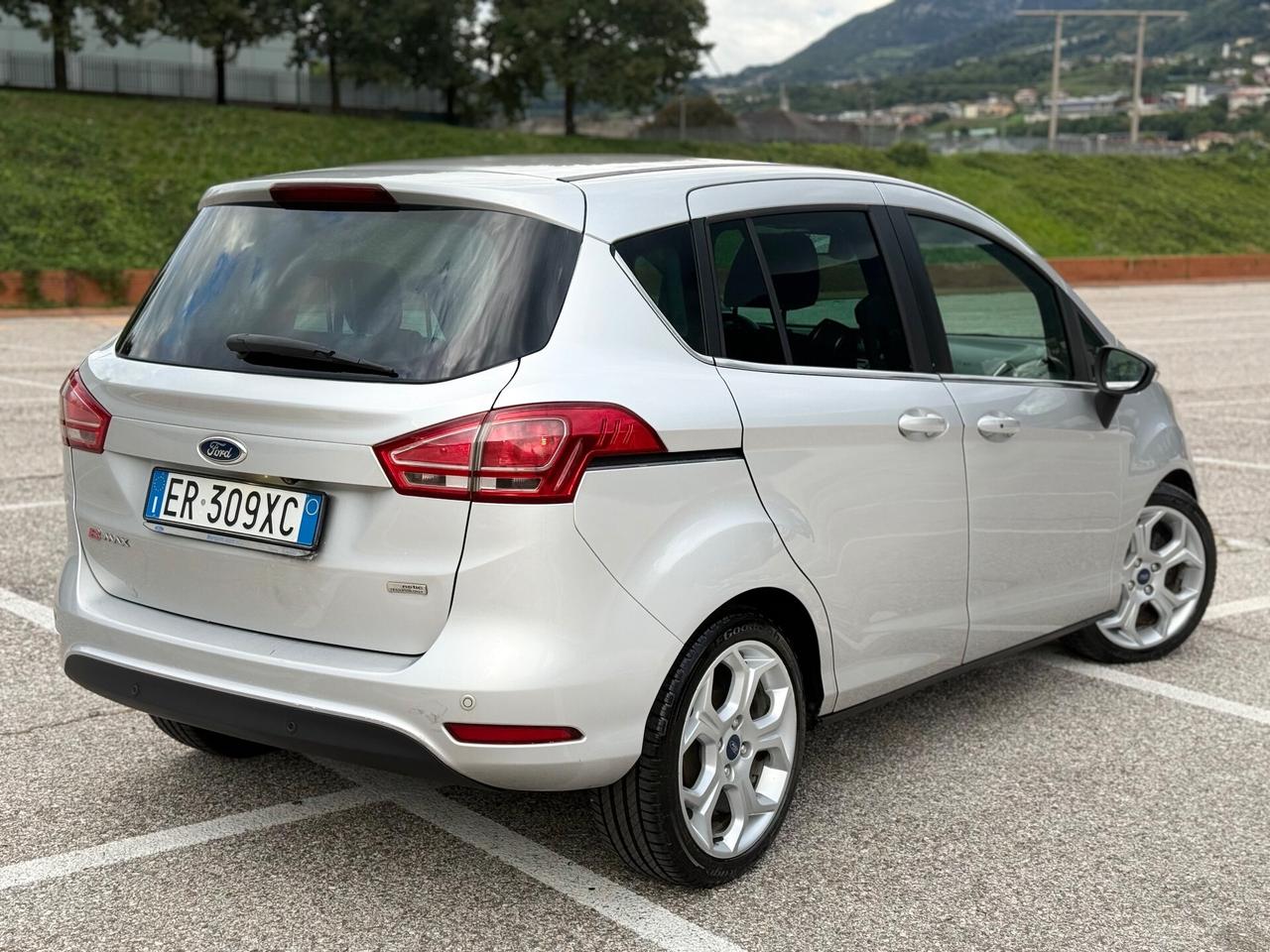 Ford B-Max 1.6 TDCi 95 CV Titanium OK NEOPATENTATI
