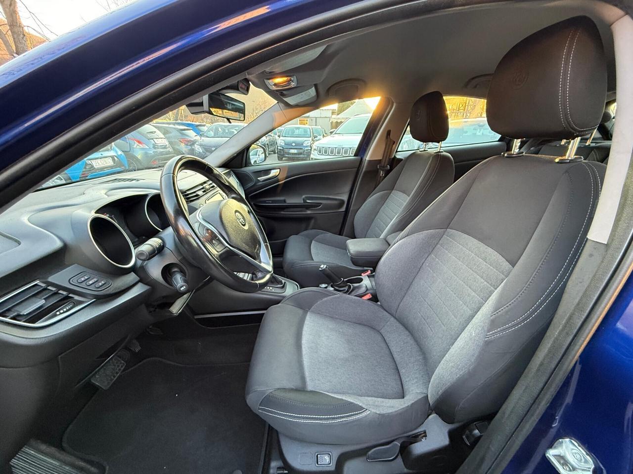 Alfa Romeo Giulietta 1.6 JTDm TCT 120 CV Business