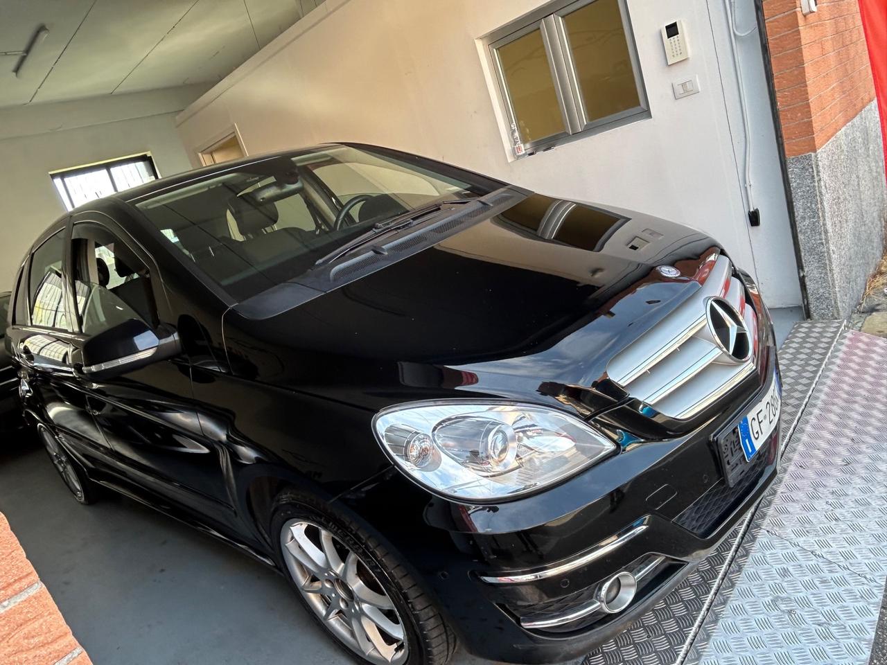 Mercedes-benz B 200 avantgarde Benzina e GPL AUTOMATICA