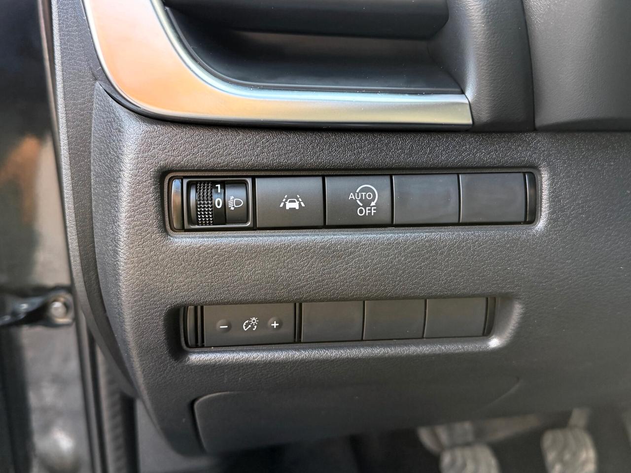 Nissan Qashqai MHEV 140 CV Business