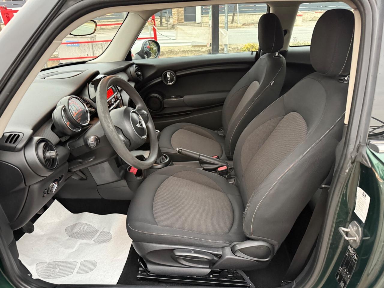 Mini 1.5 Cooper D OK NEOPATENTATI EURO6