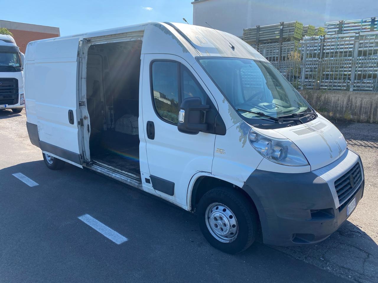 Fiat Ducato Fiat tetto alto passo lungo con pedana