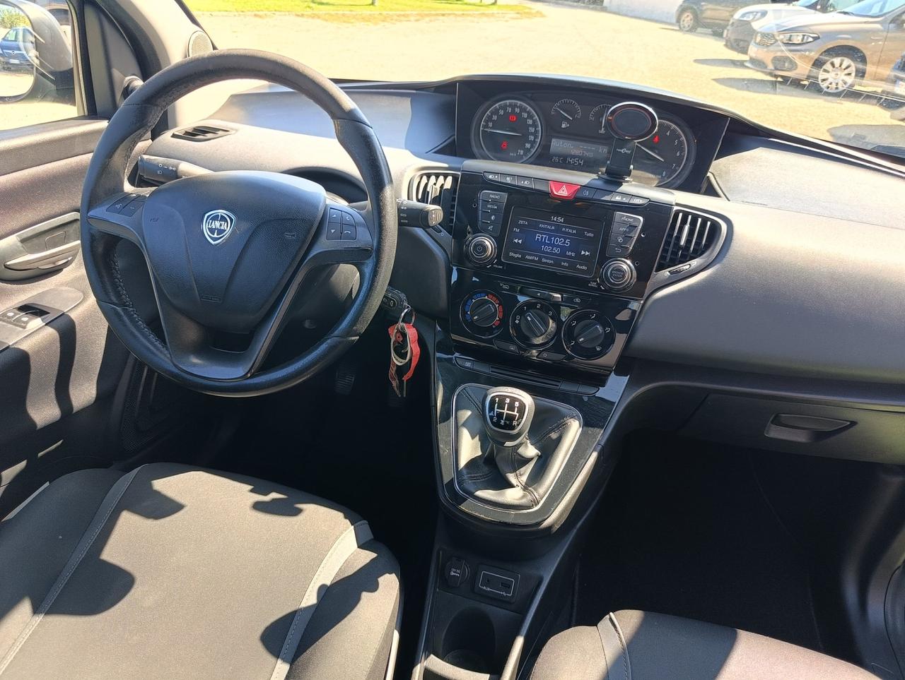Lancia Ypsilon 1.2 69 CV 5 porte GPL Ecochic Silver - 2015