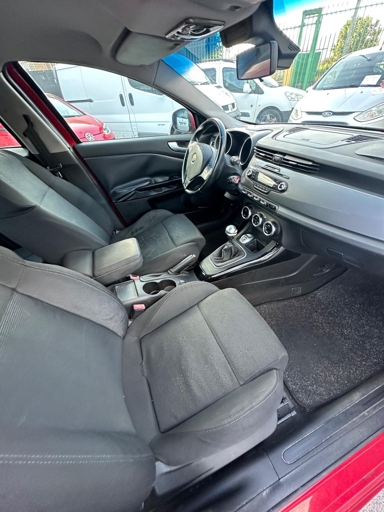 Alfa Romeo Giulietta 1.6 JTDm-2 105 CV Exclusive