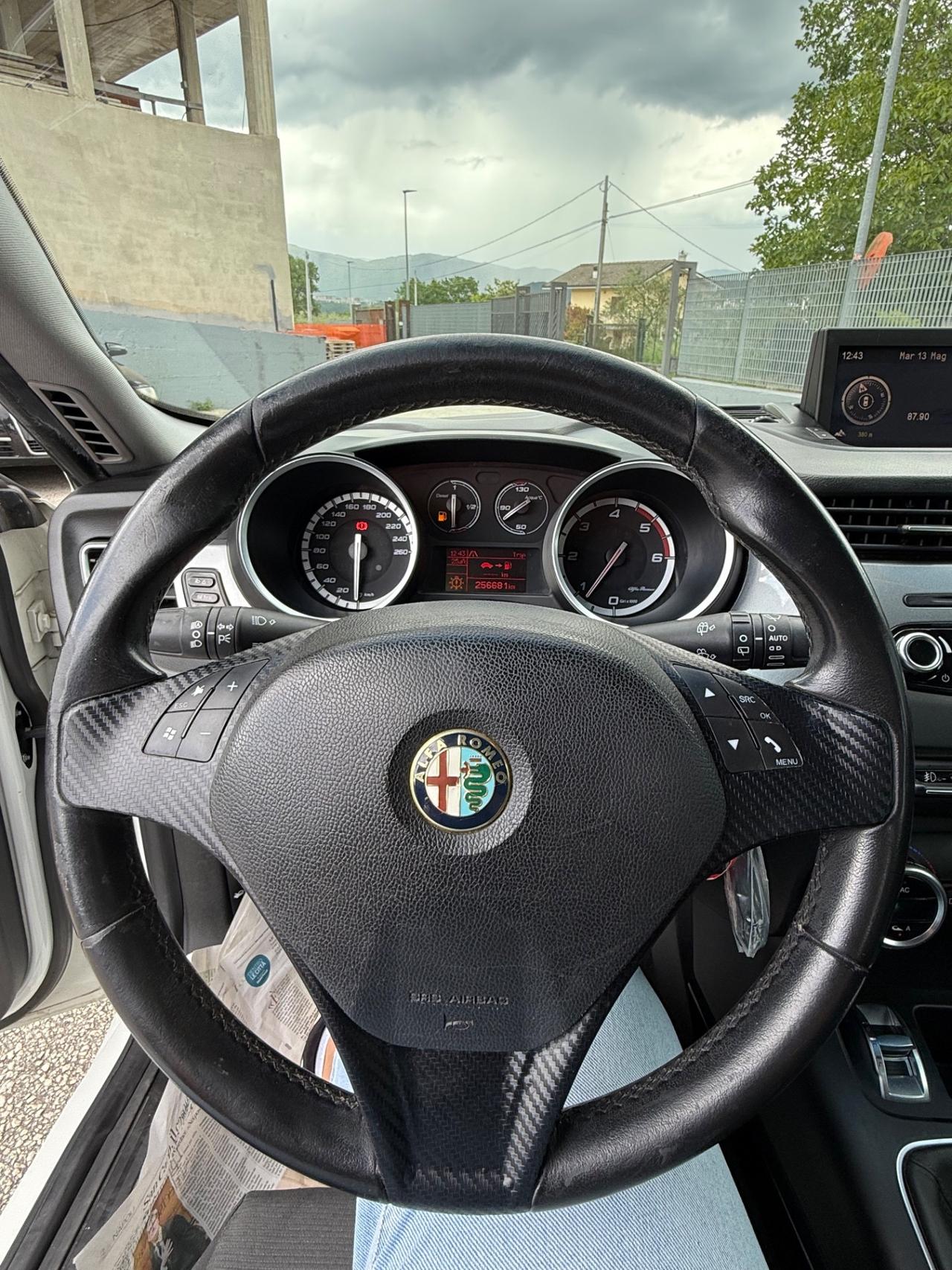 Alfa Romeo Giulietta 1.6 JTDm-2 105 CV Distinctive