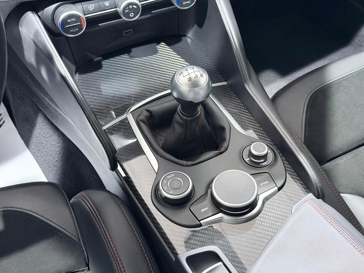 ALFA ROMEO GIULIA QUADRIFOGLIO 2.9 510cv MANUALE