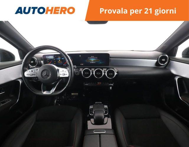 MERCEDES-BENZ A 180 d Automatic Premium