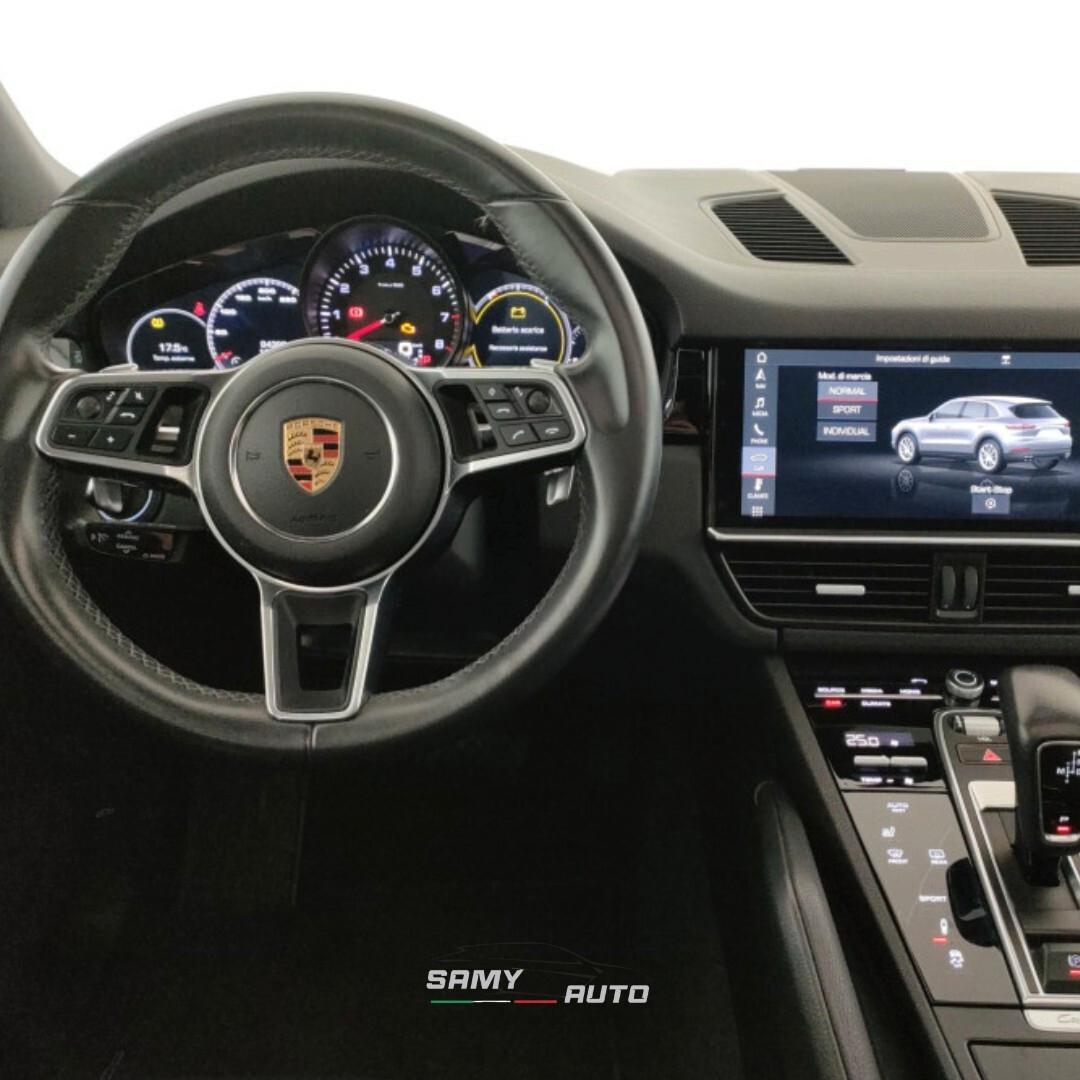 Porsche Cayenne 3.0 V6 tiptronic