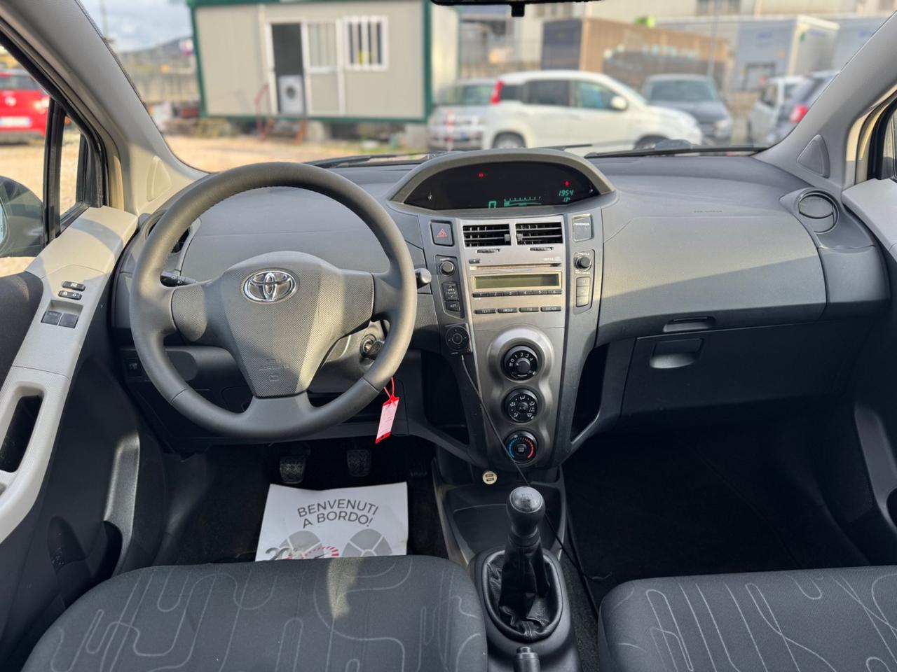 Toyota Yaris 1.0 5 porte