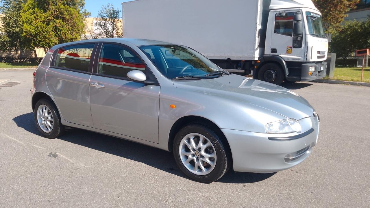 Alfa Romeo 147 1.6i 16V T.S. 84milakm Neop 5 p 03