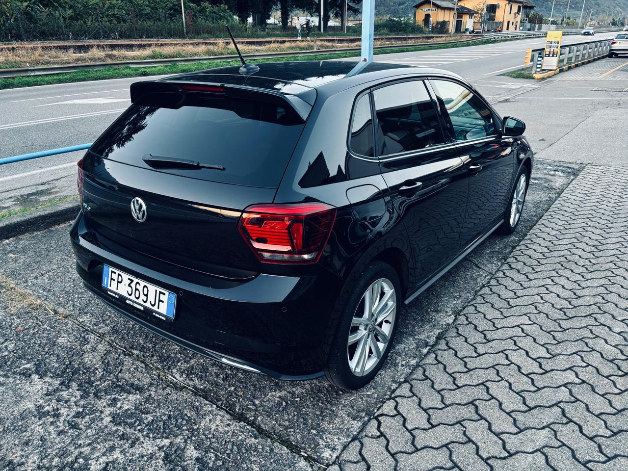 Volkswagen Polo 1.0 TSI 5p. R-Line