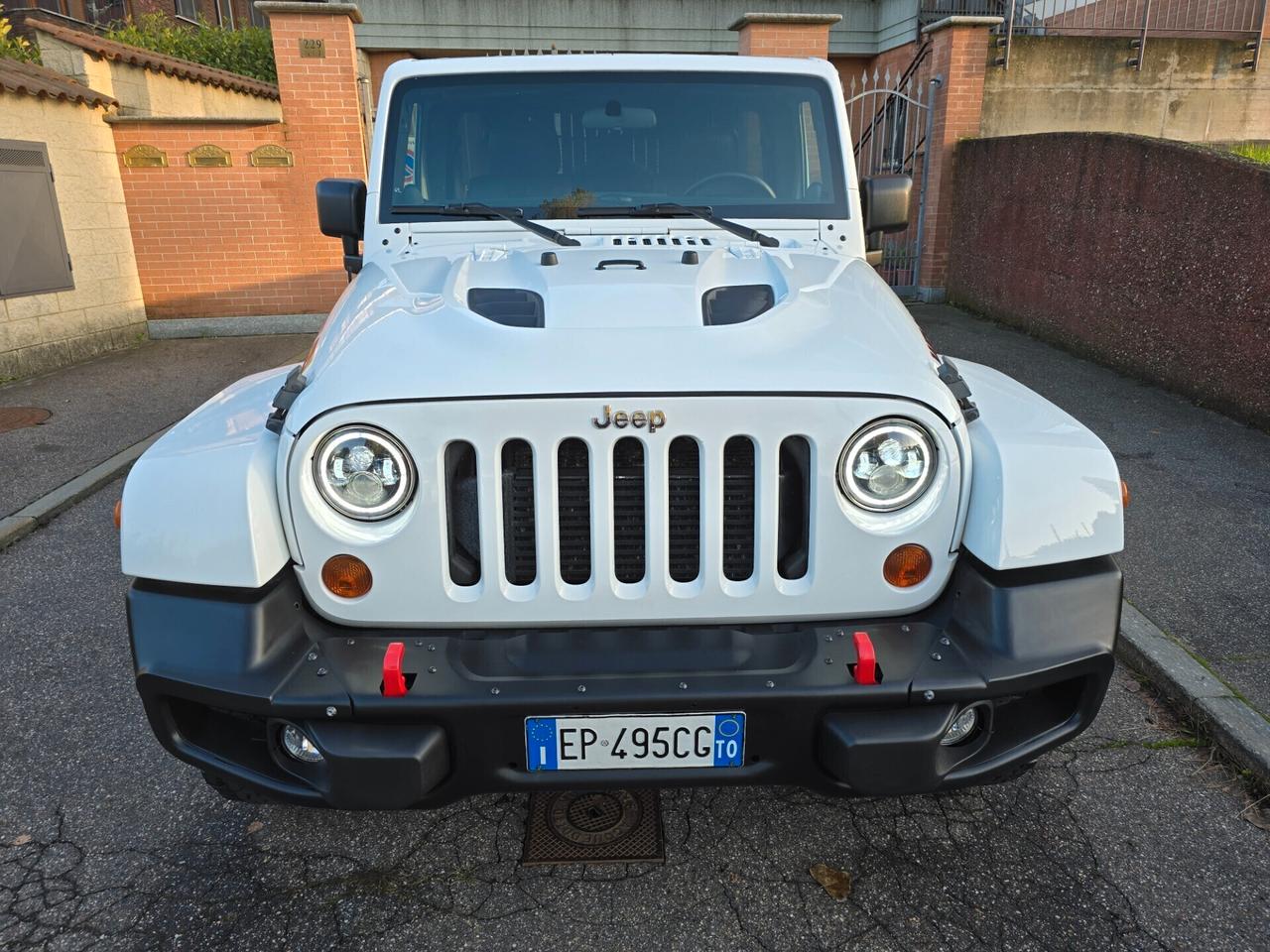 JEEP Wrangler Unlimited 2.8 crd Sahara Automatica