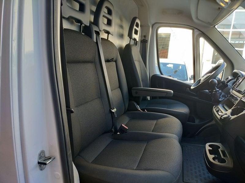 FIAT Ducato 33 2.2 Mjt 140CV PM-TM H2-L2 Furgone