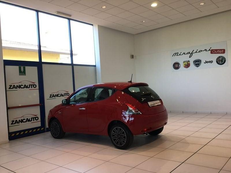 Lancia Ypsilon 1.0 FireFly 5 porte S&S Hybrid Gold