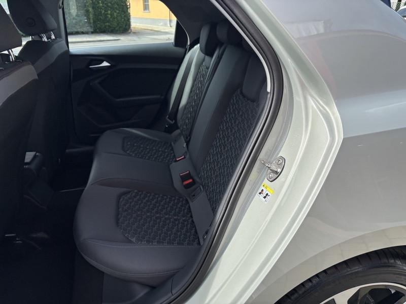 Audi A1 Sportback 30 1.0 tfsi S Line Edition 116cv s-tronic LED-PHONE APPS-17"