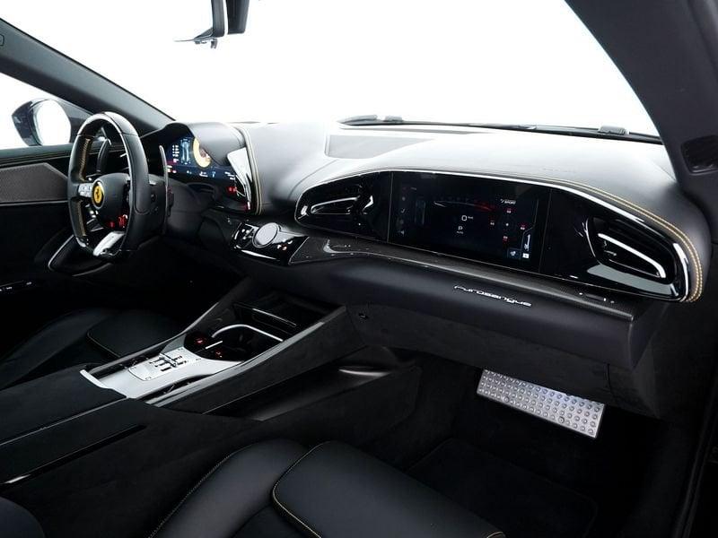 Ferrari Purosangue 6.5 V12 F1 DCT 4WD