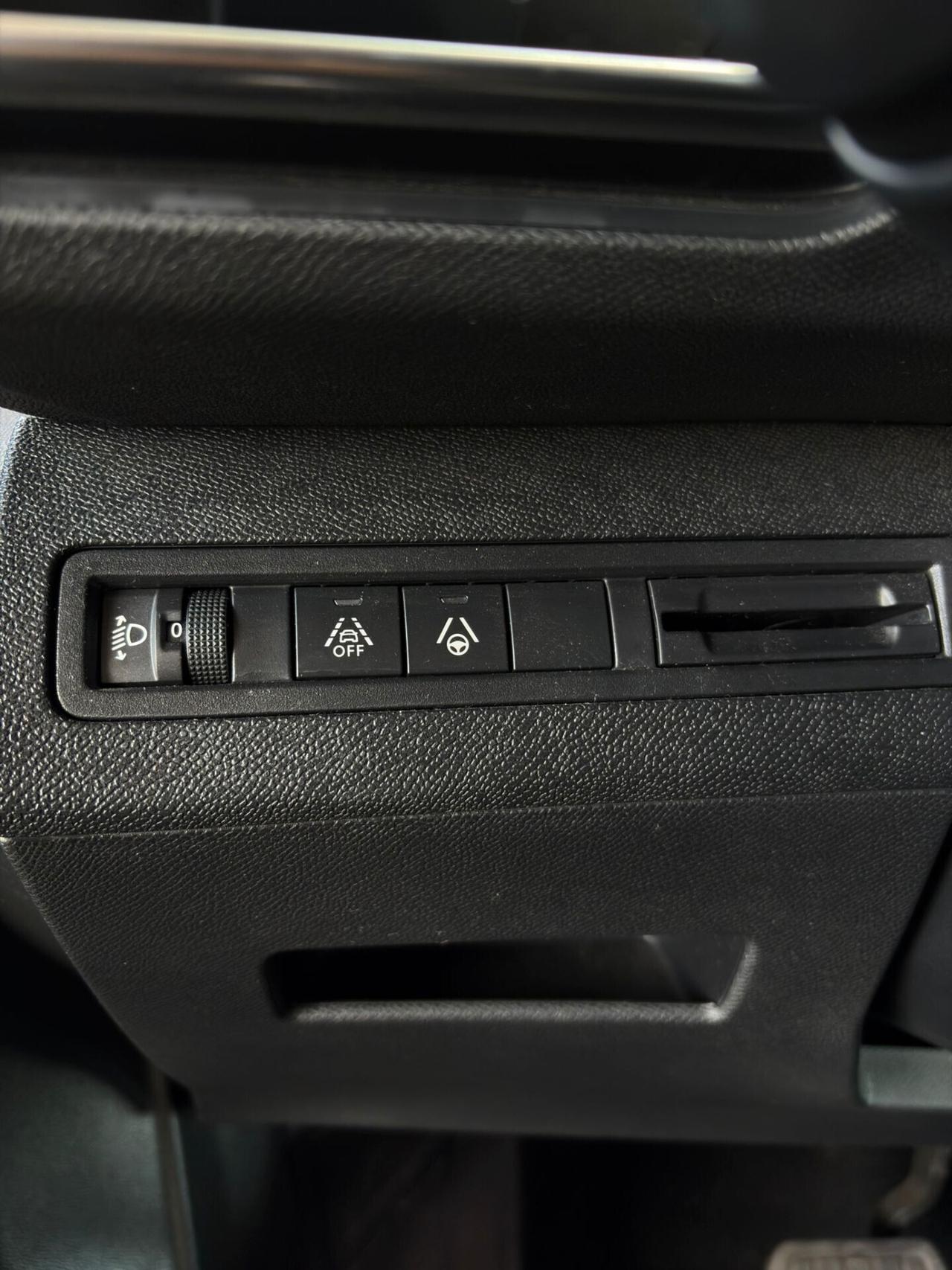 Peugeot 3008 HDi 130 S&S EAT8 Allure