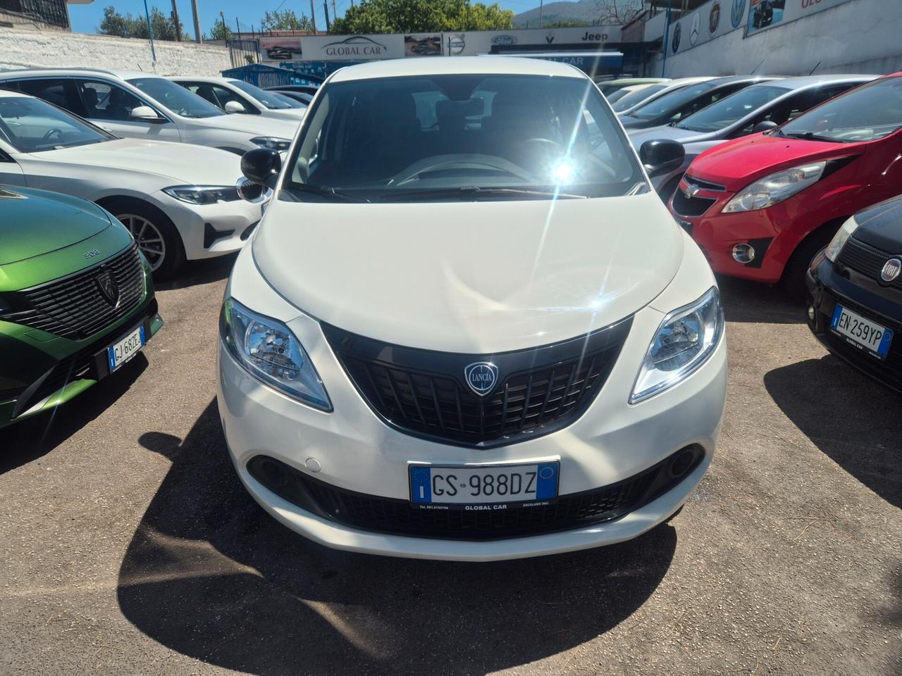 Lancia Ypsilon 1.0 FireFly solo 6000 km ANNO 2023