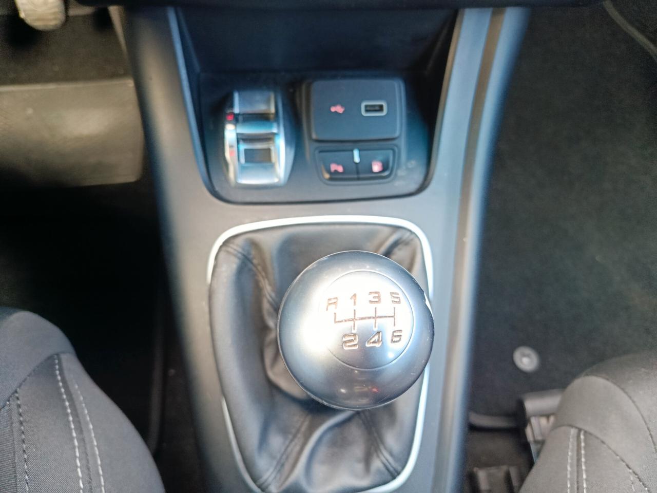 Alfa Romeo Giulietta 1.4 Turbo 120 CV GPL Super