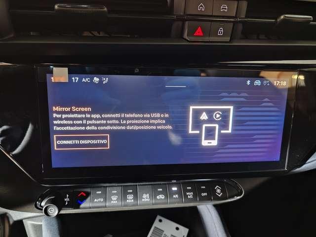 Alfa Romeo Junior 1.2 Hybrid 48V 145cv Edct6