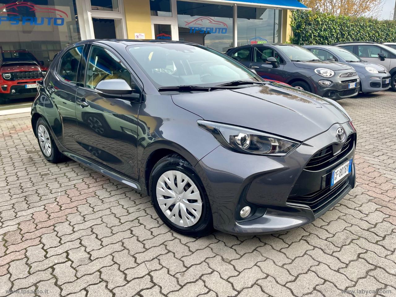 TOYOTA Yaris 1.0 5p. Business