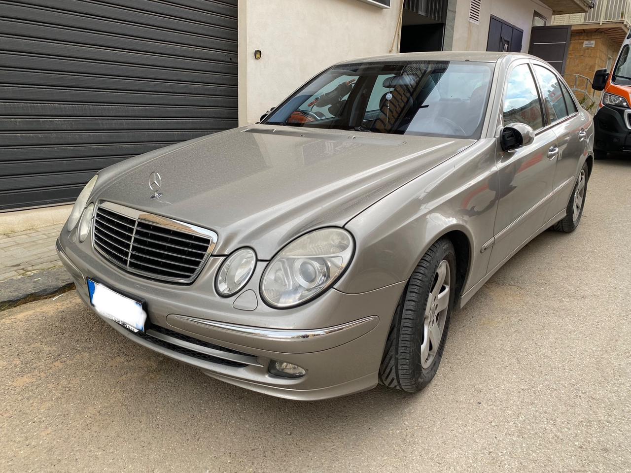 Mercedes-benz E220D Berlina 150cv AVANTGARDE2008