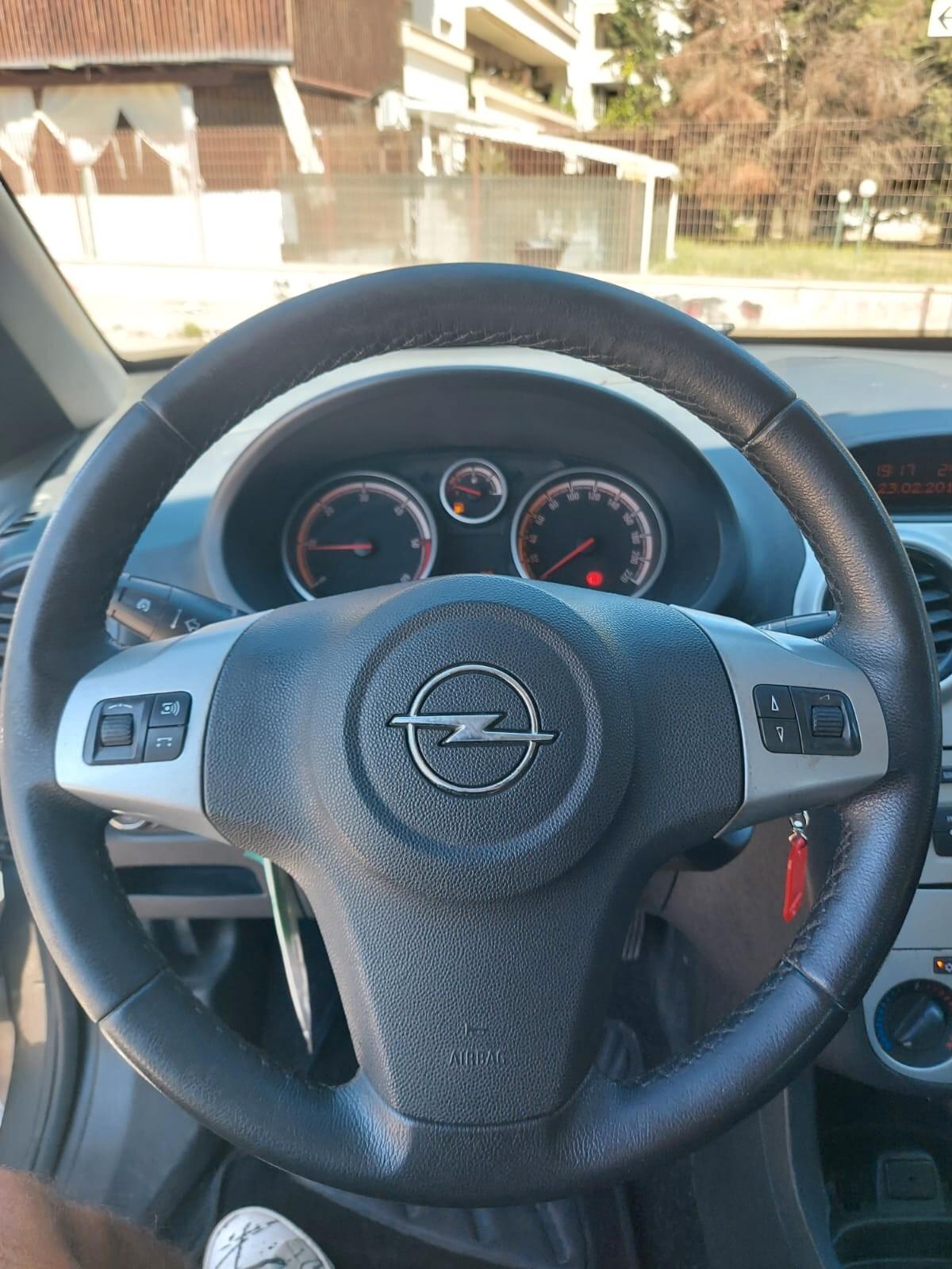 Opel Corsa 1.3 CDTI 95CV 5 porte Sport