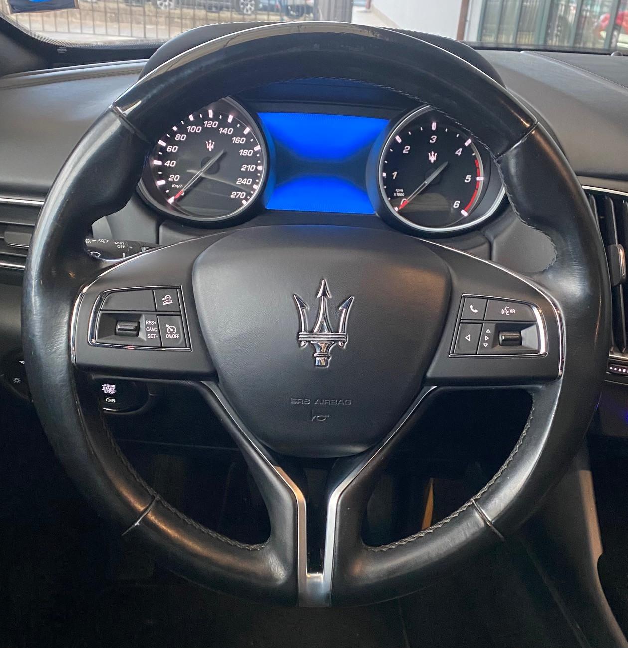 Maserati Levante 3.0 V6 Granlusso 275cv auto my20