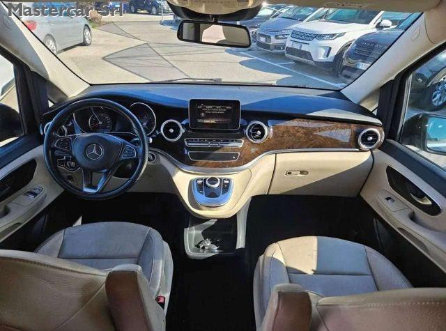 MERCEDES-BENZ V 220 D 163cv SPORT LONG 8 posti - FN068YY