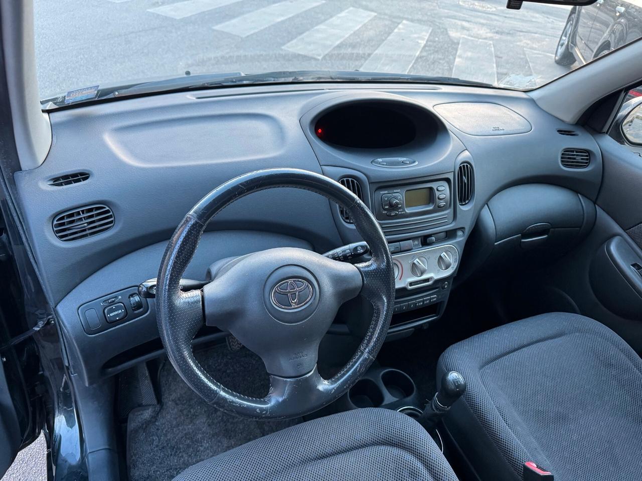 Toyota Yaris Verso 1.3i 16V