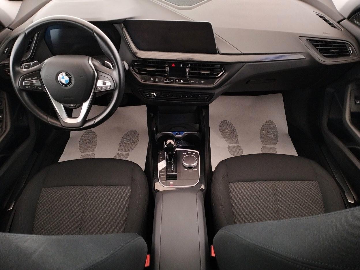 BMW 118d Business Advantage auto - TETTO APRIBILE - IVA ESPOSTA