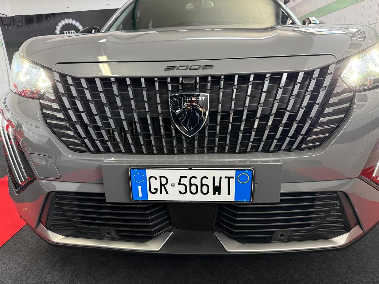 Peugeot 2008 PureTech 100 S&S Allure