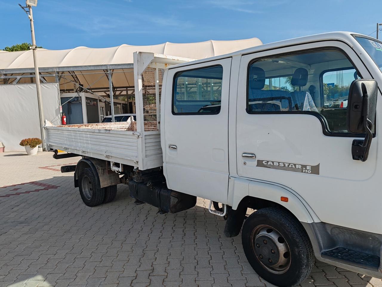 Nissan Cabstar RIBALTABILE TRILAT