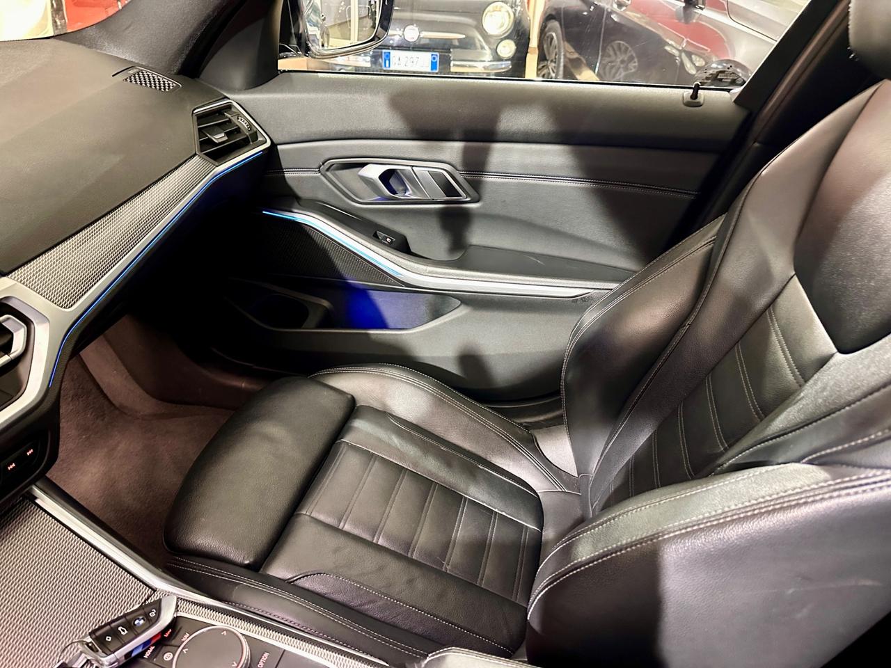 BMW 318d TOURING M SPORT-2020 18"/AMBIENT/PELLE