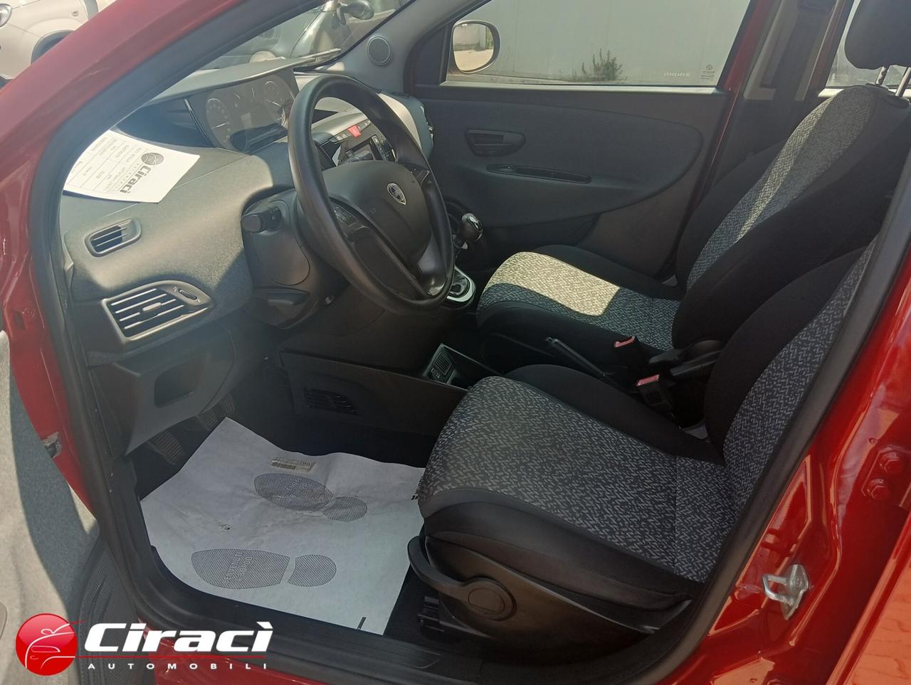 Lancia Ypsilon 1.2 69 CV 5 porte GPL Ecochic Elefantino Blu